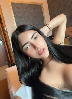 Stellah Moore - Acompañantes transexual in Singapore Photo 14 of 14