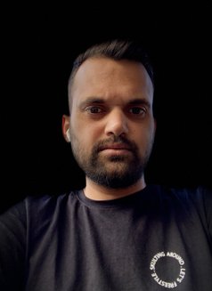 Steph - Intérprete masculino de adultos in Doha Photo 2 of 6