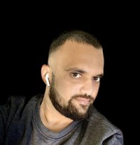 Steph - Male adult performer in Doha