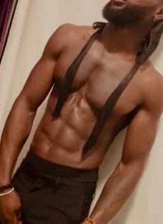 Stéphane - Male escort in Abidjan Photo 1 of 1