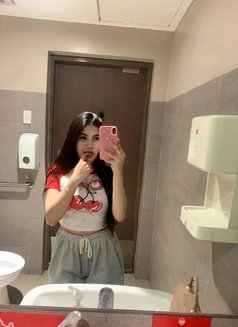 Stephanie all natural - Transsexual escort in Manila Photo 22 of 29