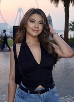 Stephanie BEST GIRLFRIEND EXPERIENCE - Acompañantes transexual in Dubai Photo 30 of 30