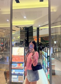 Stephanie - Transsexual escort in Cebu City Photo 3 of 5
