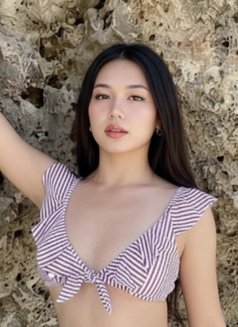 Stephanie - Transsexual escort in Cebu City Photo 5 of 5