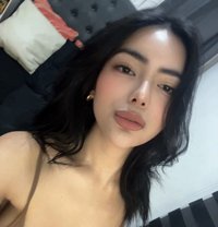 Stephanie - escort in Hong Kong