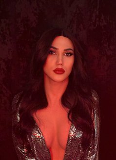 Stephanie - Transsexual escort in Beirut Photo 6 of 15