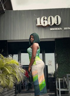 Stephanie - escort in Accra Photo 2 of 4