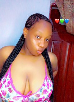 Stephaniesmith - puta in Lagos, Nigeria Photo 2 of 4