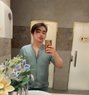 Stephen - Male escort in Riyadh Photo 3 of 4