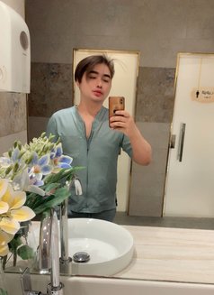 Stephen - Male escort in Riyadh Photo 2 of 15