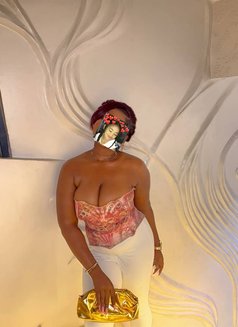 Stephnora - escort in Lagos, Nigeria Photo 5 of 5