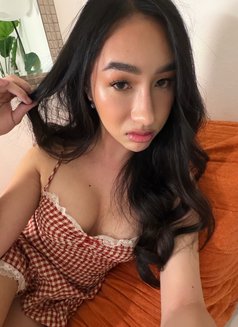 Stephy - Transsexual escort in Hong Kong Photo 4 of 5