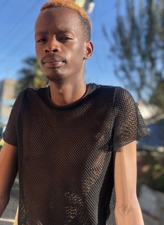 Sterling - Male escort in Nairobi Photo 2 of 6