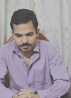 Steve - Male escort in Kochi Photo 1 of 1