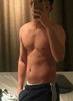 Steven - Male escort in Beijing Photo 1 of 2