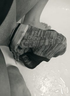 Steven Ladies Massage مساج للسيدات فقط - Acompañantes masculino in Al Manama Photo 1 of 3