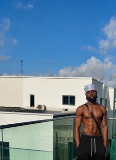 Steven - Male escort in Lagos, Nigeria Photo 4 of 7