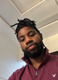 Steven - Male escort in Lagos, Nigeria Photo 5 of 7