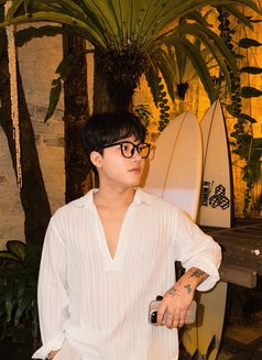 Stiven - Male escort in Bali Photo 5 of 6
