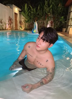 Stiven - Male escort in Bali Photo 2 of 6