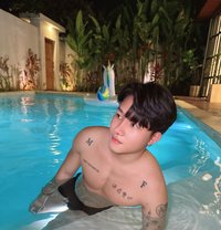 Stiven - Male escort in Bali Photo 2 of 6