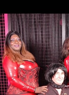 Stockholm Bbw Black Mistress Mme Darknes - Dominadora in Stockholm Photo 6 of 17