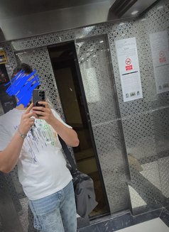 Stone Dick - Male escort in Dubai Photo 1 of 1