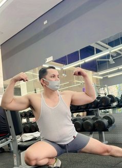 Straight Dad Bod for Camshow and Content - Male escort in Manila Photo 2 of 5