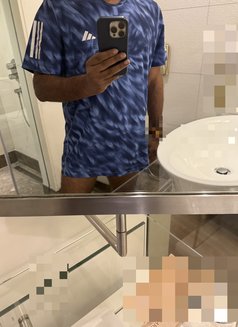 Straight & Only for Girls - Male escort in New Delhi Photo 1 of 1
