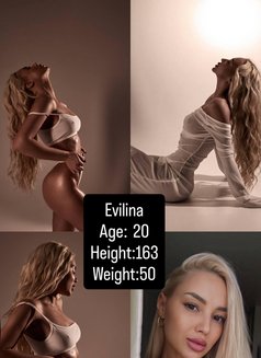 Strawberry Agency - puta in Dubai Photo 8 of 10