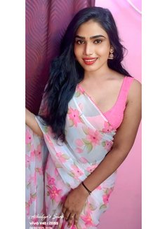 Strawberry With Vanitha Tranny 24 - Transsexual escort in Chennai Photo 2 of 5
