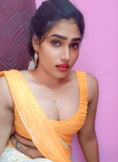 Strawberry With Vanitha Tranny 24 - Acompañantes transexual in Chennai Photo 1 of 4