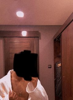 Stressbuster at Your Service - Male escort in Bangalore Photo 1 of 6