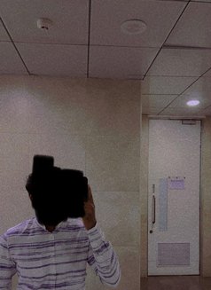 Stressbuster at Your Service - Male escort in Bangalore Photo 5 of 6