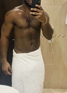 Strong King - Male escort in Dubai Photo 2 of 2