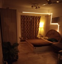 Strong Massage - Transsexual escort in Muscat