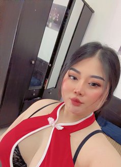 Strong massage & Treat your body let try - escort in Muscat Photo 6 of 9