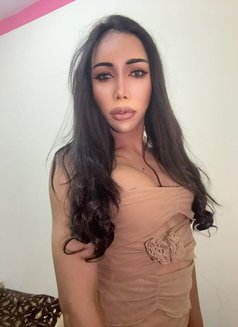 Strong Popper Both - Transsexual escort in Jeddah Photo 3 of 7