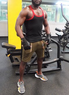 Strong Top - Male escort in Dubai Photo 10 of 12