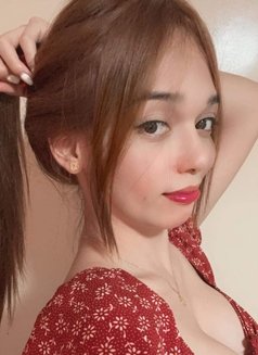 STUDENT GIRL IS BACK - escort in Macao Photo 21 of 28