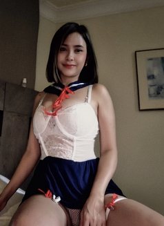 Student Milf Japanese Victoria - puta in Singapore Photo 10 of 12