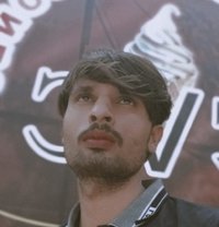 Lahore X Bull - Intérprete masculino de adultos in Lahore