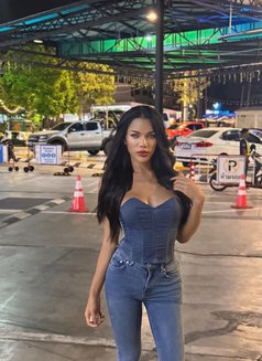 Stunning Hottie Kate - Transsexual escort in Pattaya Photo 3 of 17