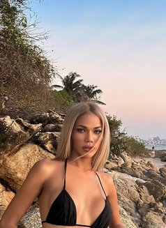 Stunning Hottie Kate - Transsexual escort in Pattaya Photo 4 of 20