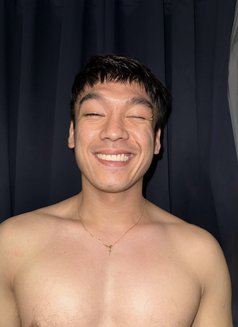 Styvv - Male escort in Manila Photo 8 of 9