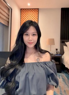 Su Jee Kim - escort in Singapore Photo 7 of 7