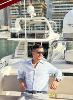 Su Love - Male escort agency in Abu Dhabi Photo 1 of 1