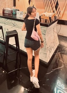 Su Perrr Hotttt Nadia - escort in Bali Photo 1 of 6