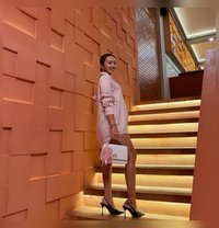 Su Perrr Hotttt Nadia - escort in Bali