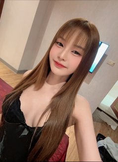 Su Zhen - puta in Pattaya Photo 6 of 6